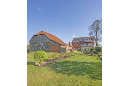 Elbdeichidylle mit Perspektive - 970.000,00&nbsp;EUR Kaufpreis, ca.&nbsp; 430,00&nbsp;m&sup2;&nbsp;Wohnfl&auml;che in Bleckede (PLZ: 21354)