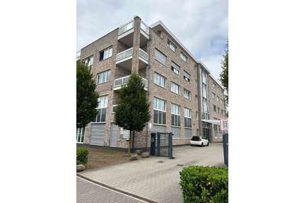 Wohnung zum Mieten in Oldenburg 1.150,00 € 110.8 m²