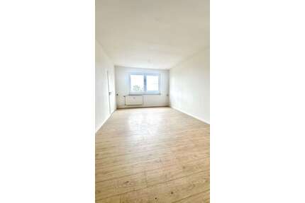 Wohnung zum Mieten in Weimar 575,00 € 67.1 m²