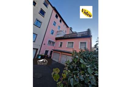 Haus zum Kaufen in Hof 275.000,00 € 330 m²
