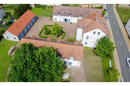 Haus zum Kaufen in Neukieritzsch - Großzössen 1.200.000,00 € 780 m²