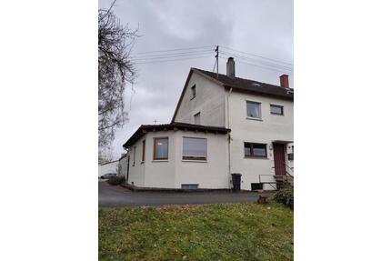 Reihenendhaus - provisionsfrei - 239.000,00&nbsp;EUR Kaufpreis, ca.&nbsp; 142,00&nbsp;m&sup2; in Aldingen (PLZ: 78554)