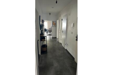 4 Zimmer Etagenwohnung Wohnung in Letmathe - Oestrich mit Garage - Iserlohn