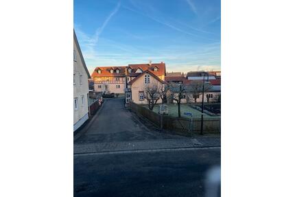 Nur Vermietung - 900,00&nbsp;EUR Kaltmiete, ca.&nbsp; 100,00&nbsp;m&sup2; in Hildburghausen (PLZ: 98646)