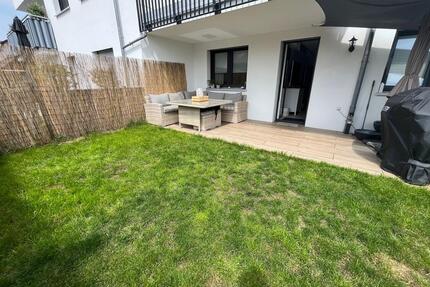 Neuwertige 2,5 Zimmer Wohnung mit Garten EBK&TG Stellplatz - Pforzheim Eutingen