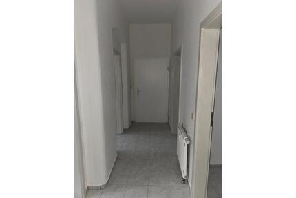 2 Zimmer Wohnung - 450,00&nbsp;EUR Kaltmiete, ca.&nbsp; 45,00&nbsp;m&sup2; in Erfurt (PLZ: 99084)