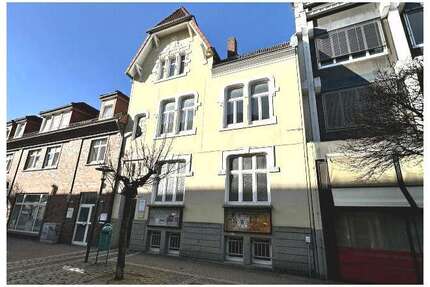 Haus zum Kaufen in Stade 639.000,00 € 242.9 m²