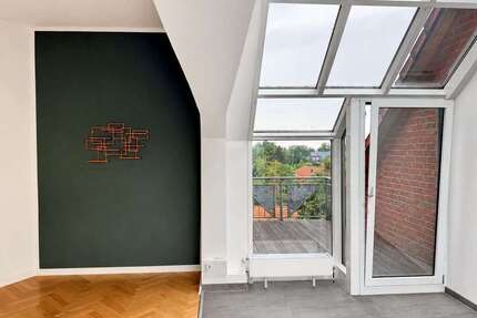 Wohnung zum Mieten in Laatzen 1.995,00 € 220 m²