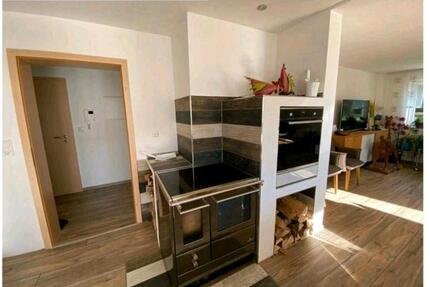 Moderne 3,5 Zimmer Wohnung in Grafenau - Haus i.W. zu vermieten