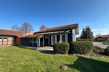 Gepflegtes Haus mit Holz-Charme in ruhiger, entspannter Umgebung - Willebadessen