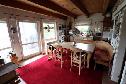 130 m² EG-Wohnung mit 2 Balkonen & Garage – ruhig & hell - Trochtelfingen