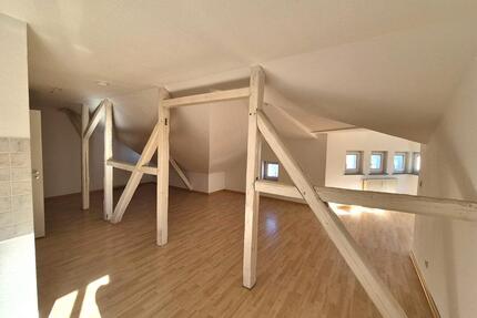 Große 2 Raum Dachgeschosswohnung in Bad Doberan zu vermieten