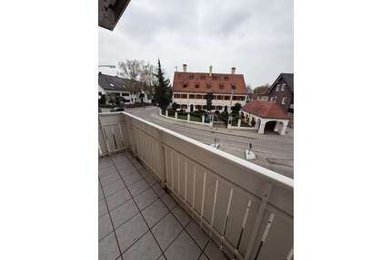 Wohnung zum Kaufen in Augsburg 215.000,00 € 54.4 m²