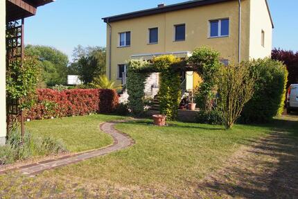 PROVISIONSFREI - DHH mit Keller, Nebengel., Garage - Petershagen/Eggersdorf