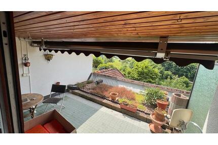 1 Zimmer Wohnung mit Terrasse möbliert in Alpirbach - Alpirsbach