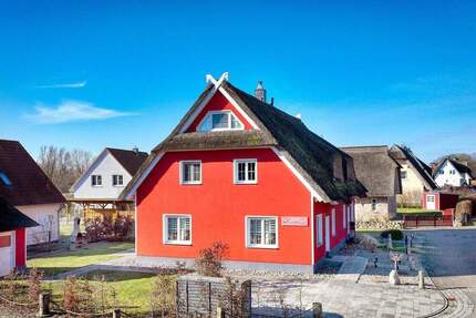 Exklusives Feriendomizil - Doppelhaushälfte mit Reetdach in Rerik - Ostseebad Rerik