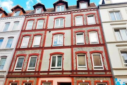 Frisch renovierte 2 Zi. Wohnung mit neuer Einbauküche - Kiel Gaarden-Ost