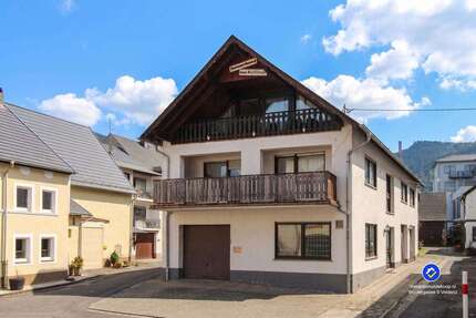 Haus zum Kaufen in Veldenz 220.000,00 € 230 m²