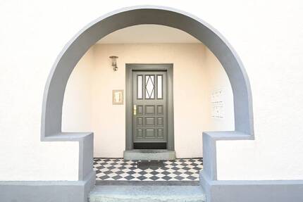 Als möbliertes Wohnkonzept voll vermietetes 6-Parteienhaus in zentraler Lage von Opladen * Modernisierter Altbaucharme - Leverkusen