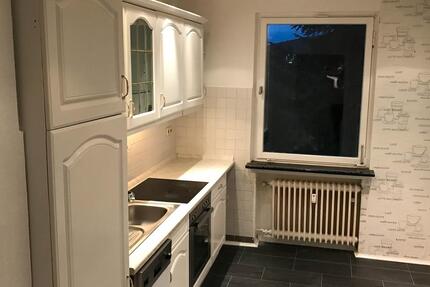 Mietwohnung in zentraler Nähe - 600,00&nbsp;EUR Kaltmiete, ca.&nbsp; 100,00&nbsp;m&sup2; in Bad Gandersheim (PLZ: 37581)