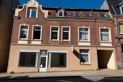 Mehrfamilienhaus in Schleswig - 450.000,00&nbsp;EUR Kaufpreis, ca.&nbsp; 380,00&nbsp;m&sup2; in Schleswig (PLZ: 24837)