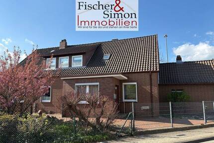 Nienburg OT Erichshagen-gepflegtes, großzügiges Einfamilienhaus in guter Sichtlage zu verkaufen - Nienburg (Weser)