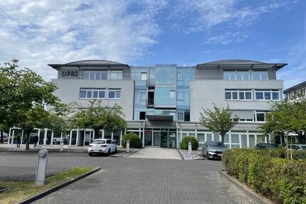 Provisionsfrei, TOP Lage, 1. OG neu renoviert, Büro 215 qm, nähe Autobahn zu vermieten - Paderborn