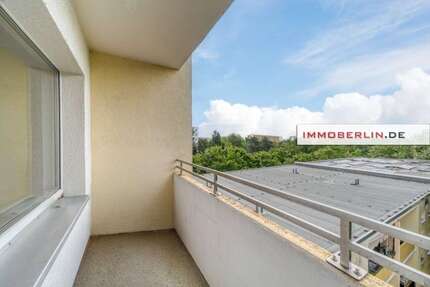 Wohnung zum Kaufen in Berlin Staaken 149.000,00 € 29 m² - Berlin / Staaken