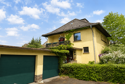 Haus zum Kaufen in Holzminden 199.000,00 € 190 m²
