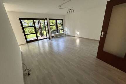 Wohnung zum Kaufen in Pforzheim 240.000,00 € 86 m²