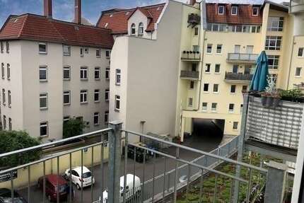 Wohnung zum Mieten in Halle 320,00 € 32.6 m²