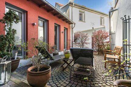 Historische Hofreite mit modernem Wohnkomfort - Wiesbaden Rambach