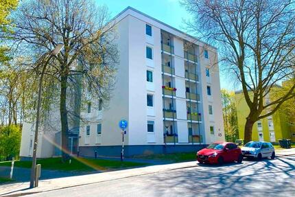 3-Zimmer-Wohnung,komplett renoviert mit schönen hellen und grossen Räumen - Dortmund Hombruch