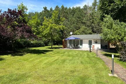 FERIENHAUS Bungalow in Ferch Schwielowsee Potsdam am Waldrand