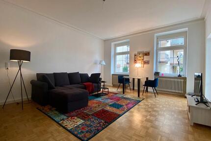 Helle 1-Zimmer-Wohnung mit Balkon & Stellplatz in Baden-Baden