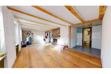 Haus zum Kaufen in Waldfischbach 109.000,00 € 130 m²