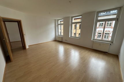 Untermhaus! Gemütliche 3-Raum Wohnung nahe der Elster! - Gera