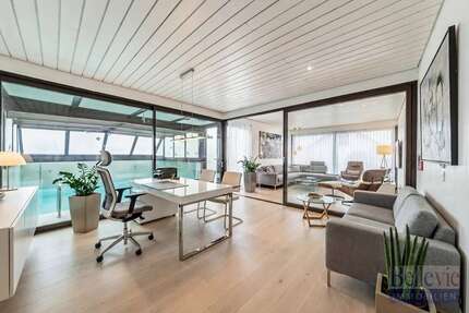 Haus zum Kaufen in Liederbach am Taunus 1.270.000,00 € 453 m²