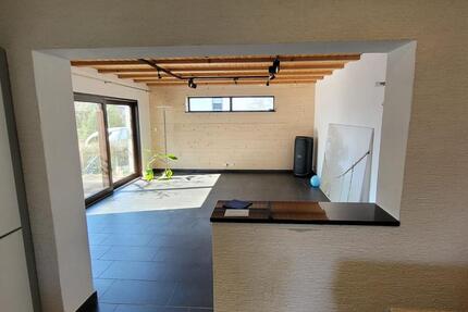 3 Raum Wohnung 85 Quadratmeter - 660,00&nbsp;EUR Kaltmiete, ca.&nbsp; 85,00&nbsp;m&sup2; in Pulsnitz (PLZ: 01896)