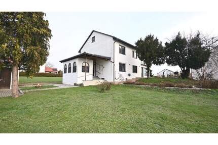 Tolles modernisiertes Zweifamilienhaus in herrlicher Lage von Meckenhausen, bei Hilpoltstein - Hilpoltstein / Meckenhausen Hagenbuch