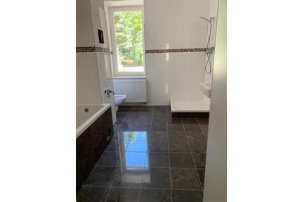 helle 2-Raum-Wohnung mit offenen Wohnzimmer - Chemnitz Hilbersdorf