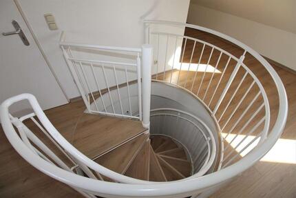 3-Zimmer-Maisonette-Wohnung in Liebertwolkwitz mit 2 Balkonen und Tiefgarage - Leipzig Südost