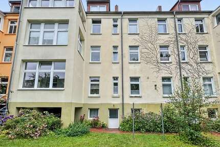 Wohnung zum Kaufen in Schwerin 179.000,00 € 108 m²