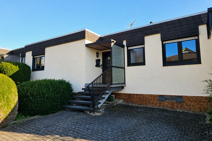 Haus zum Kaufen in Langgöns 440.000,00 € 200 m²