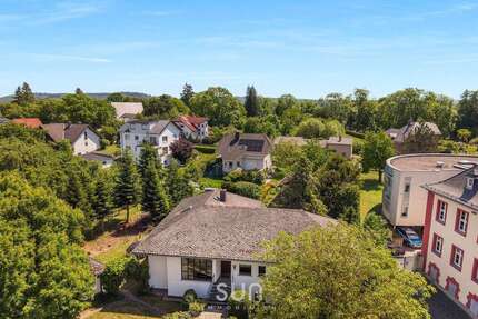 Grundstück zu verkaufen in Usingen 689.000,00 € 1632 m²