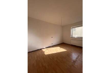 Wohnung zum Mieten in Essen-Altendorf 400,00 € 50 m²