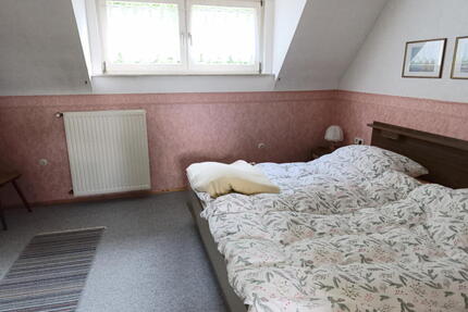 ObjNr:19706 - Lichtdurchflutete DHH in guter Lage von Hauenstein