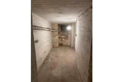 Kellerraum zu vermieten - 70,00&nbsp;EUR Kaltmiete, ca.&nbsp; 7,00&nbsp;m&sup2; in Hannover (PLZ: 30419) Herrenhausen-Stöcken