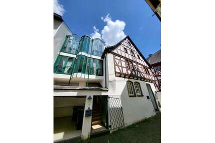 Haus zum Kaufen in Ediger Eller 389.000,00 € 227 m²