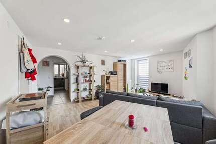 Haus zum Kaufen in Feuchtwangen 269.000,00 € 130 m²